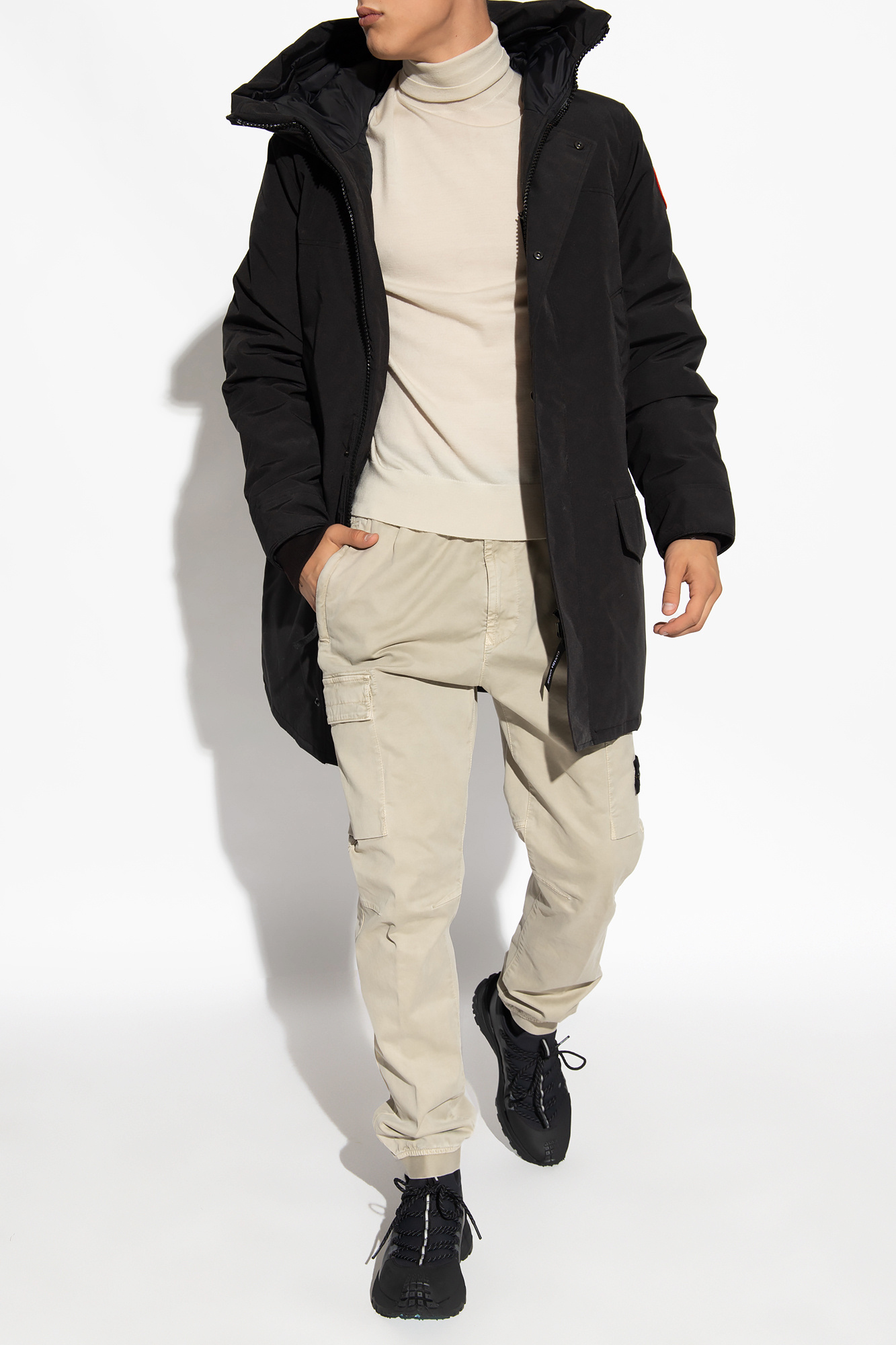 Canada goose crew clearance trench